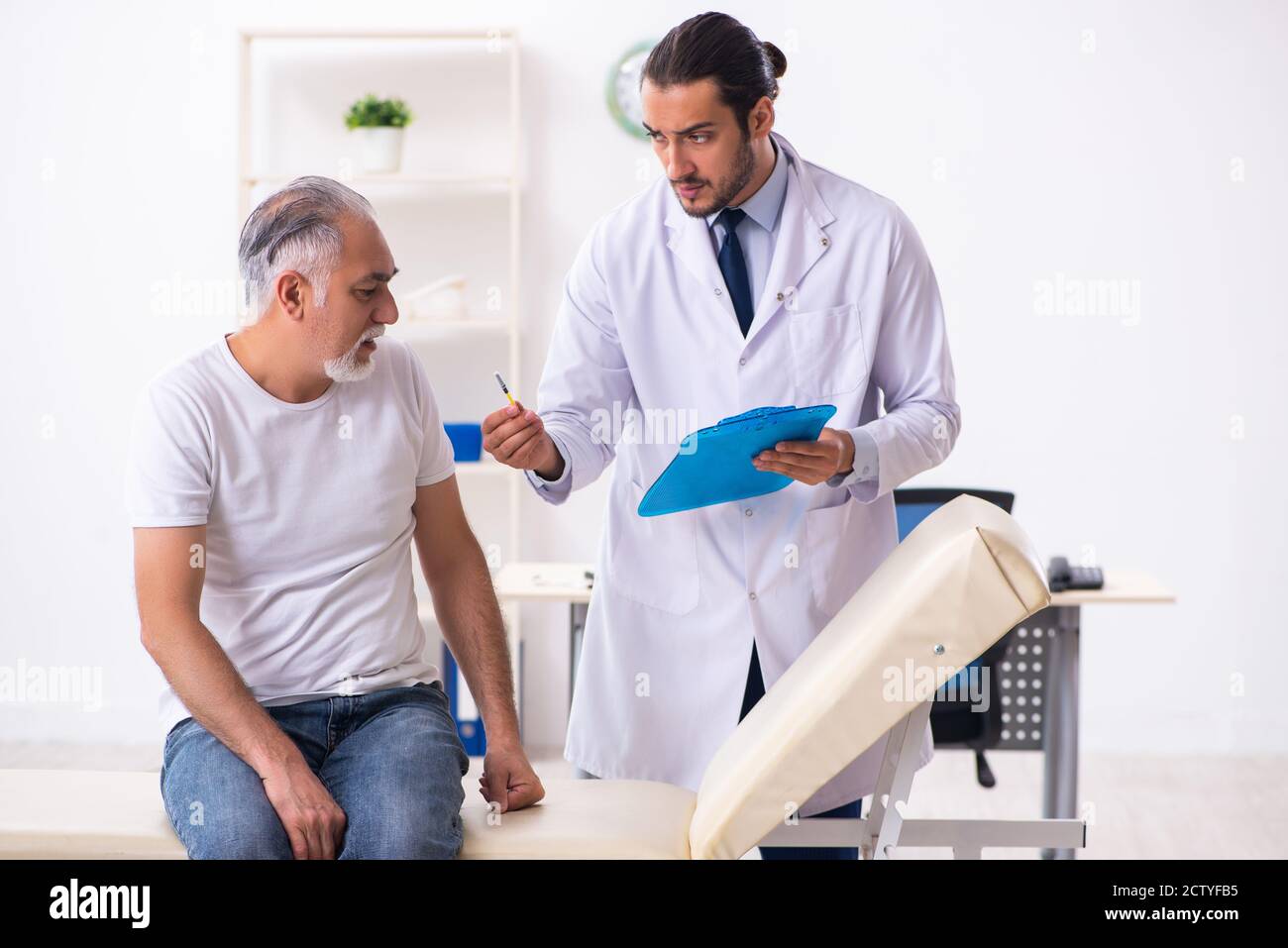 Patient leidet an Diabetes Hausarzt Stockfoto