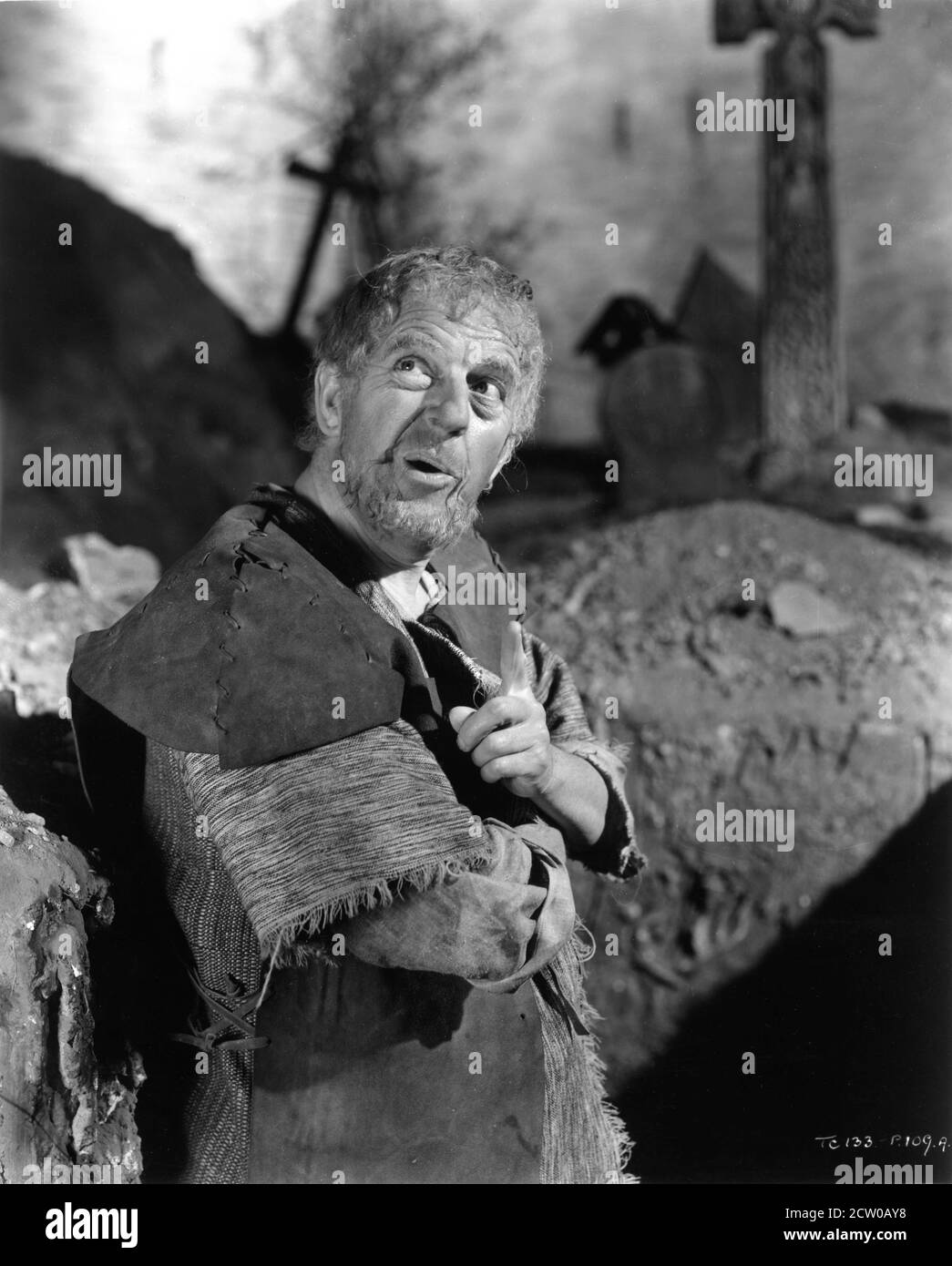 STANLEY HOLLOWAY Portrait als Gravedigger im WEILER 1948 Regie LAURENCE OLIVIER spielen William Shakespeare-Musik William Walton zwei Städte Filme / General Film Distributors (GFD) Stockfoto