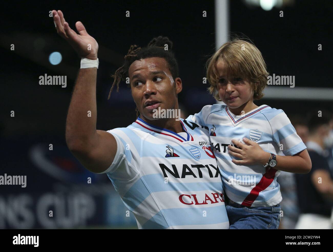 Teddy Thomas von Racing 92 feiert den Sieg nach dem Champions Cup, dem Halbfinale des Rugby-Union-Spiels zwischen Racing 92 und Saracens am September Stockfoto