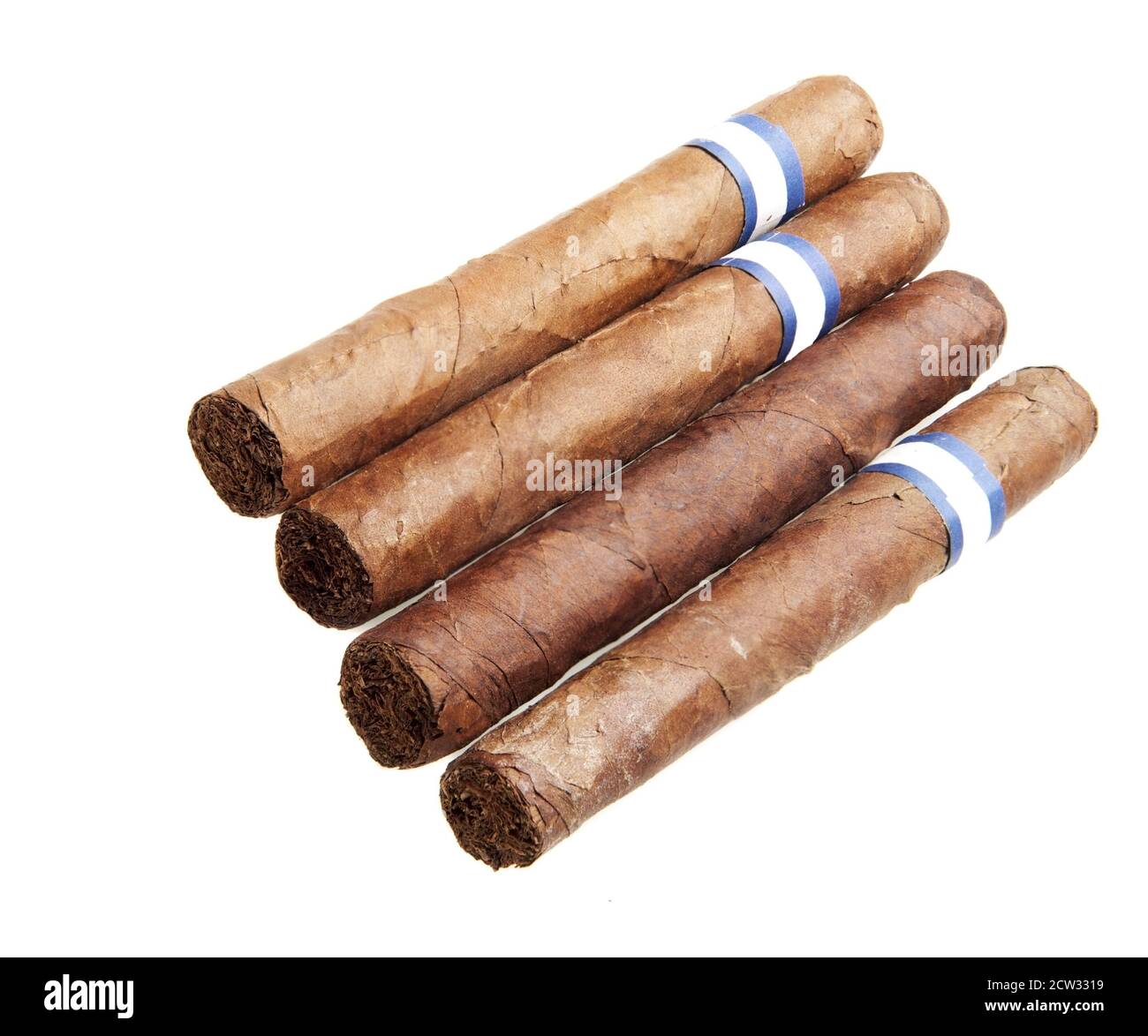 Zigarre, Zigarillo und Zigarette isoliert auf weißem Hintergrund Photos