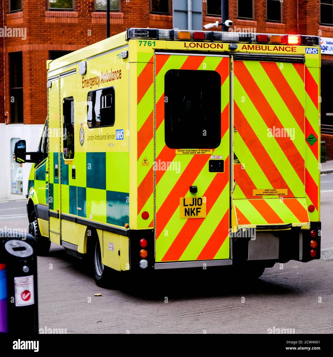 London UK, September 27 2020, London Ambulance Emergency Medical Vehicle Stockfoto