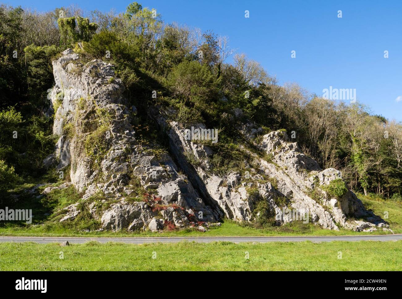 Der Rock of Ages mit seiner berühmten Spalte in Burrington Combe in den Mendip Hills Somerset UK - legendäre Inspiration Für A M Toplady's beliebte Hymne Stockfoto