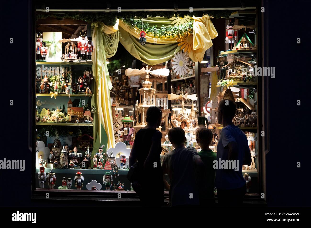 Schaufenster, Altstadt, Rothenburg ob der Tauber, Mittelfranken, Bayern, Deutschland Schaufenster, Altstadt, Rothenburg ob der Tauber, Mittelfranken Stockfoto