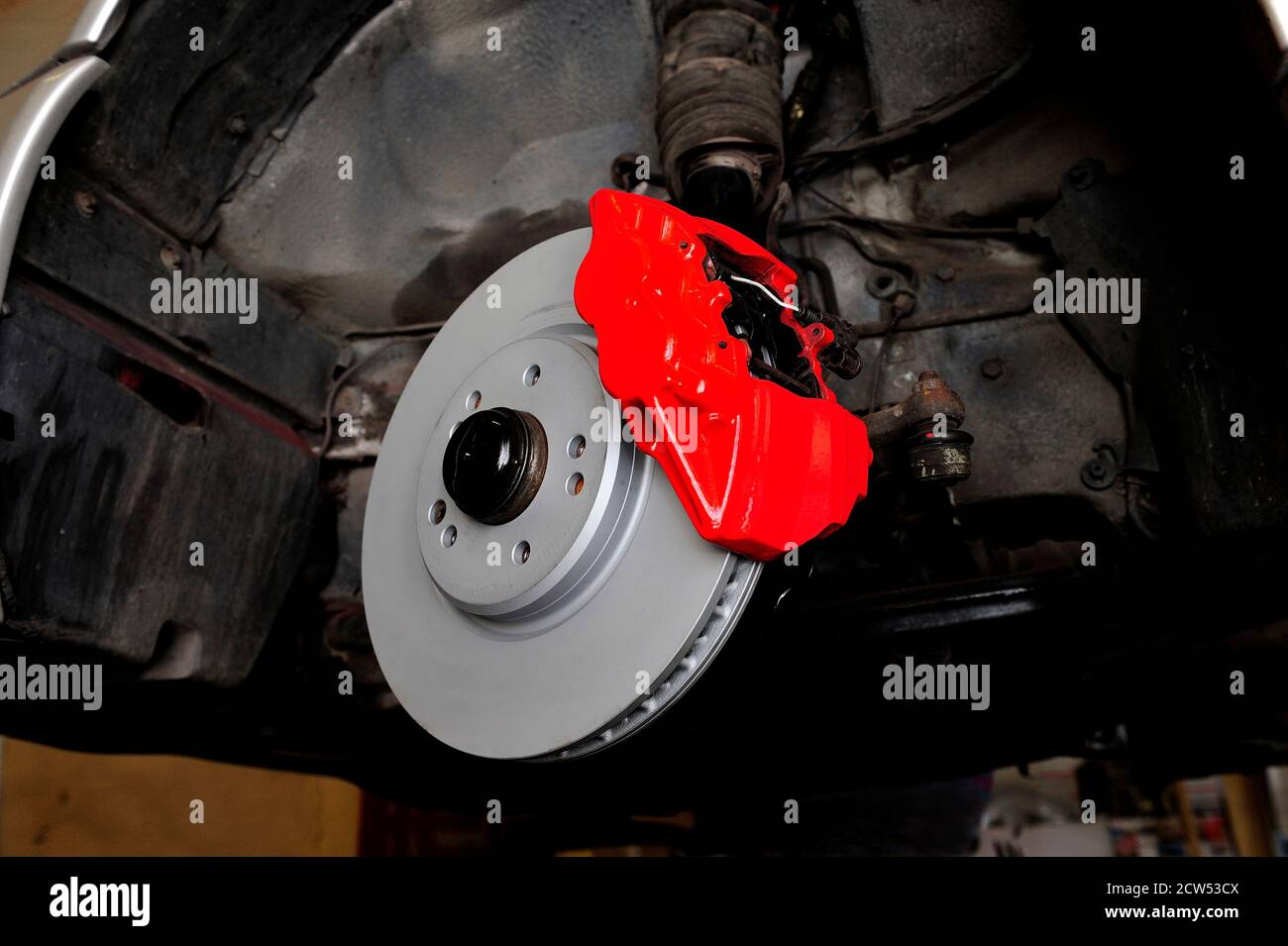 Neue und alte bremsscheiben -Fotos und -Bildmaterial in hoher Auflösung –  Alamy