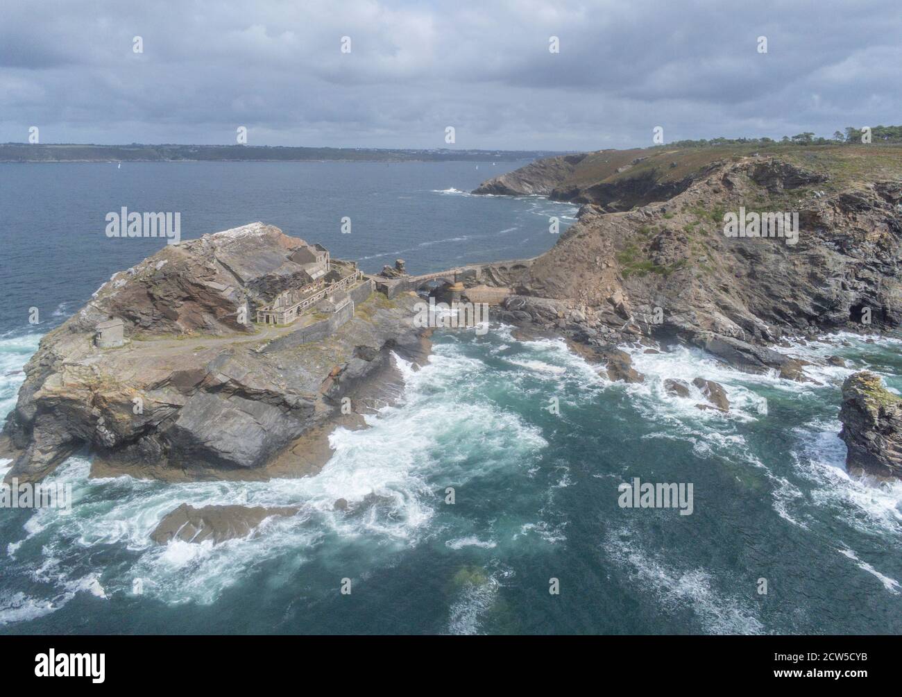 Frankreich, Finistere, Halbinsel Crozon, Roscanvel im Regionalen Naturpark Armorica, Insel der Kapuziner Stockfoto