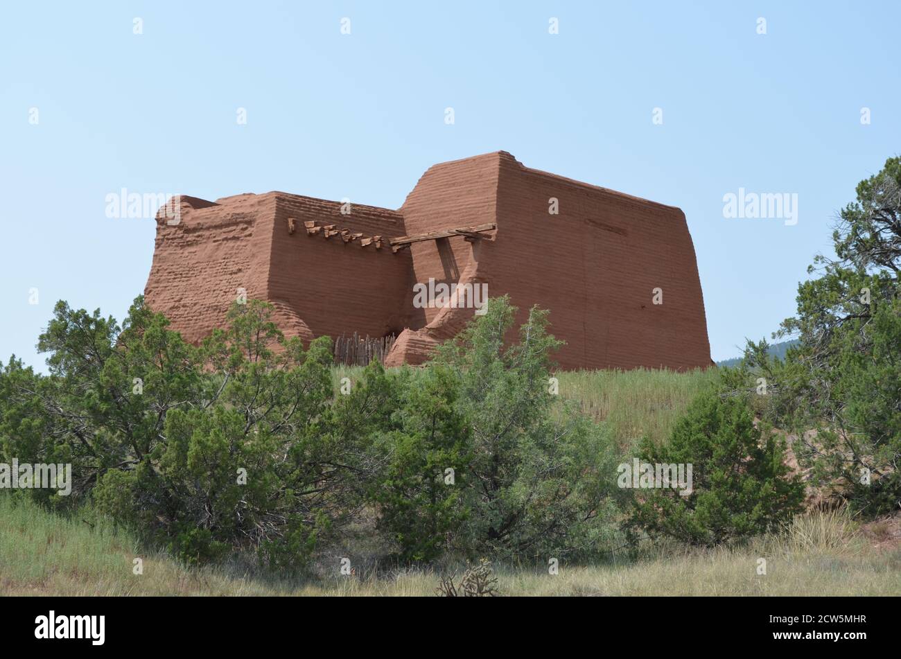 Pecos Mighty Pueblo Mission Church Entfernt Stockfoto