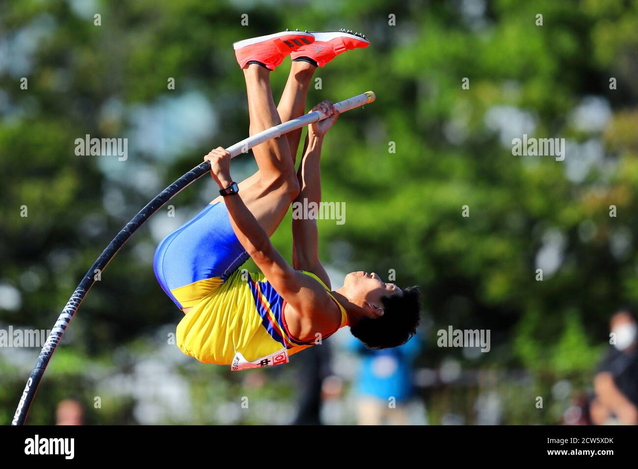 Nagano Athletic Stadium, Nagano, Japan. September 2020. Akihiko Nakamura, 27. SEPTEMBER 2020 - Leichtathletik : die 104. Japan Track & Field National Championships Kombinierten Veranstaltungen Zehnkampf der Männer - Stabhochsprung im Nagano Athletic Stadium, Nagano, Japan. Quelle: Naoki Nishimura/AFLO SPORT/Alamy Live News Stockfoto