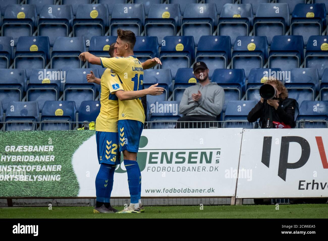 Broendby, Dänemark. September 2020. Simon Hedlund (27) von Broendby IF punktet im 3F Superliga-Spiel zwischen Broendby IF und AC Horsens im Broendby Stadion in Broendby. (Foto Kredit: Gonzales Foto/Alamy Live News Stockfoto