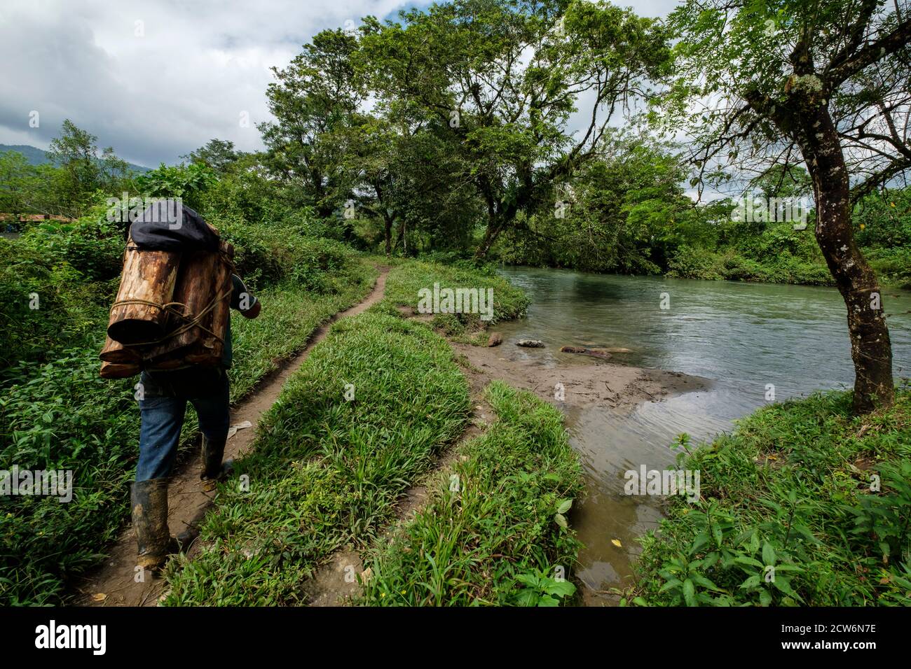 Río Cuatro Chorros, Lancetillo - La Parroquia, Franja Transversal del Norte , departamento de Quiché, Guatemala Stockfoto