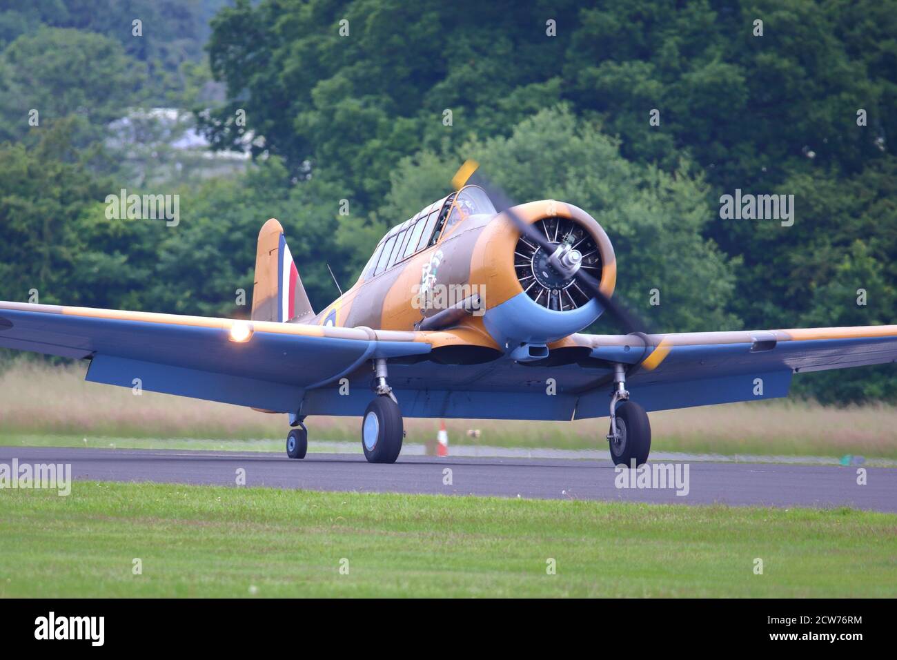 Verrückte Wabbit North American T6 Harvard auf der Cosford Air Show 2016, Shropshire, Großbritannien Stockfoto