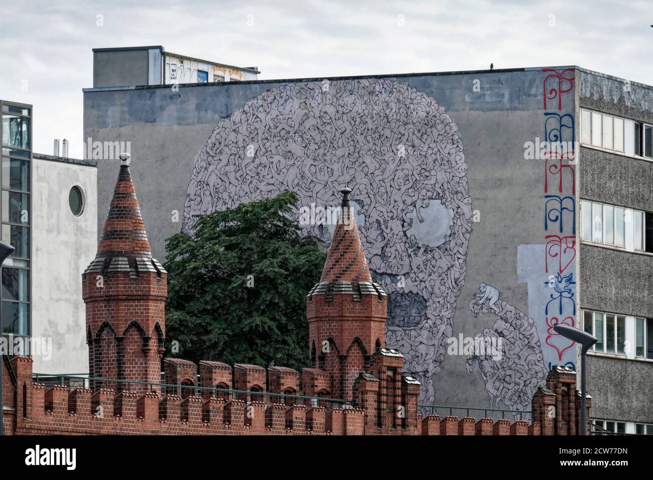 Wandgemälde bei Oberbaumbrücke in Kreuzberg, Berlin Stockfoto