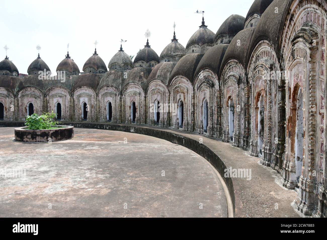 Antike Terrakotta-Tempel des 19. Jahrhunderts in Ambika Kalna, Westbengalen Stockfoto