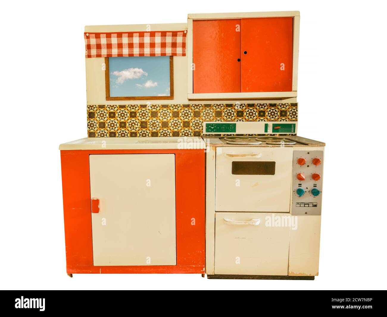 Vintage kleine siebziger Jahre Spielzeug Küche isoliert auf einem weißen Hintergrund Stockfoto