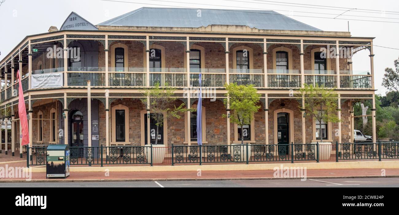 The Imperial Hotel zweistöckiges Hotel aus Stein und Eisen Avon Terrace Joaquina St York Western Australia. Stockfoto