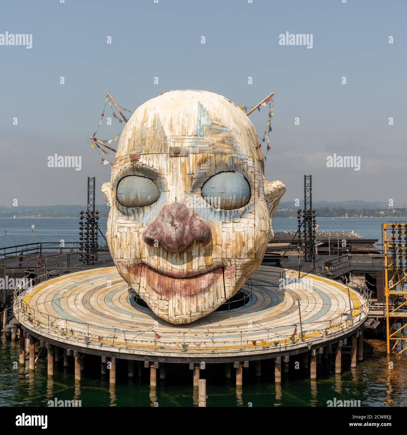 Bregenz/ Österreich - 19. September 2020: Blick auf das Freilichttheater Bregenz mit der Rigoletto-Opernbühne von Verdi Stockfoto