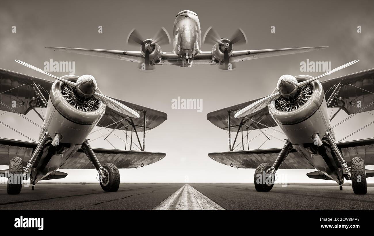 Historische Flugzeuge auf einer Landebahn Stockfoto