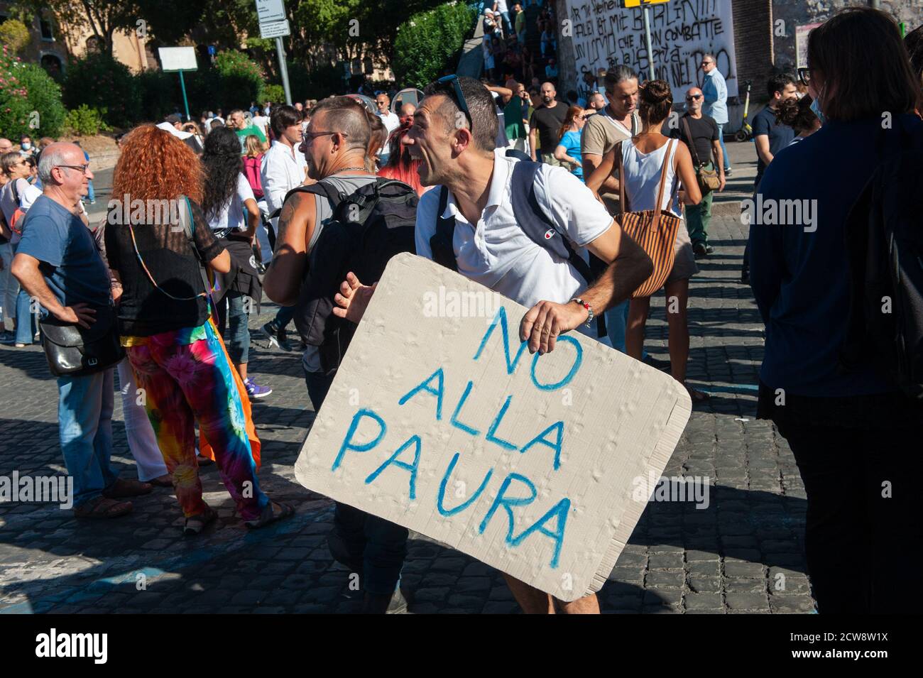 Rom, Italien, 05/06/2020: No Mask Rallye, gegen die "Gesundheitsdiktatur". Bocca della Verità Stockfoto