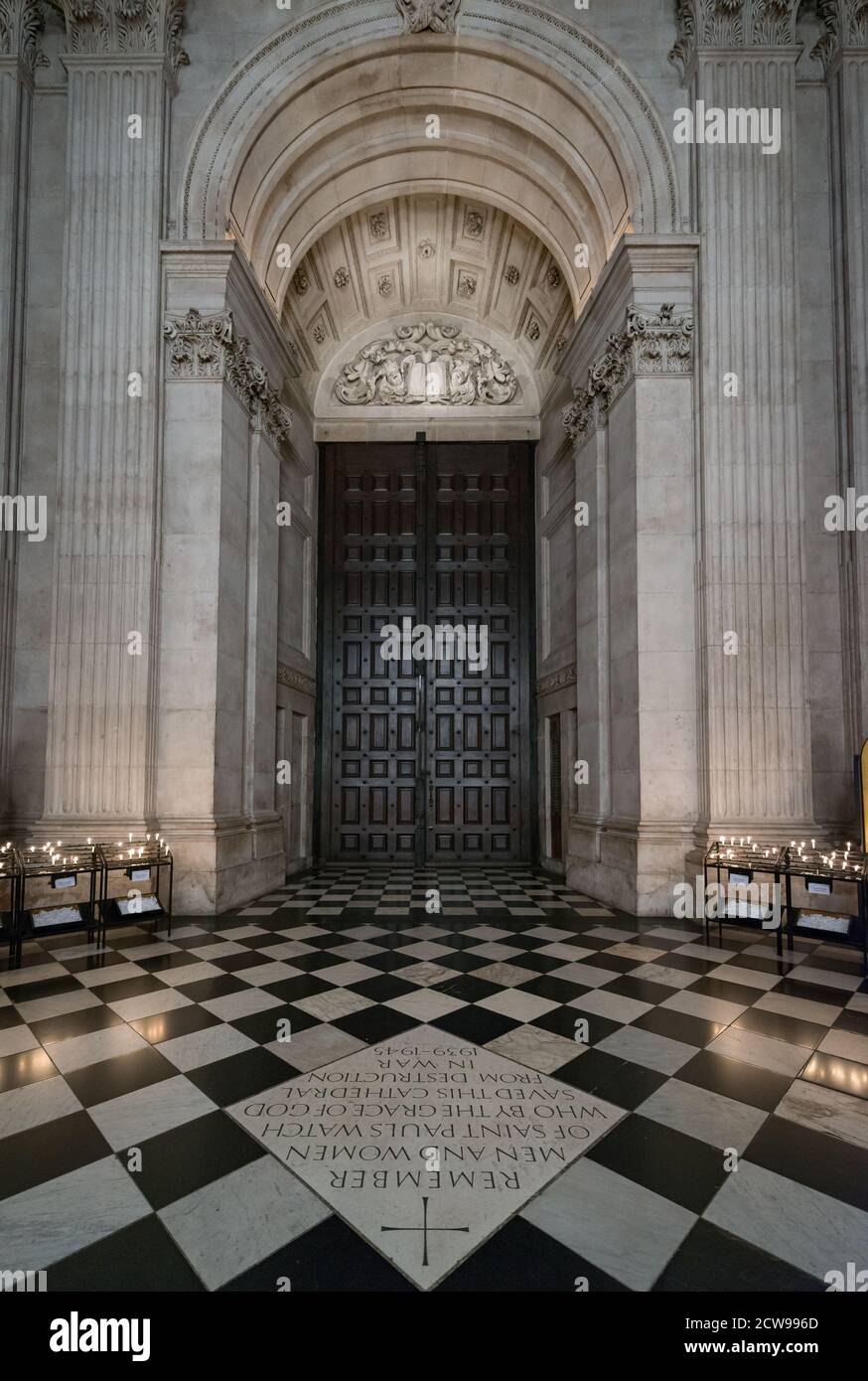 Innenraum der St Paul's Cathedral in London, Großbritannien Stockfoto