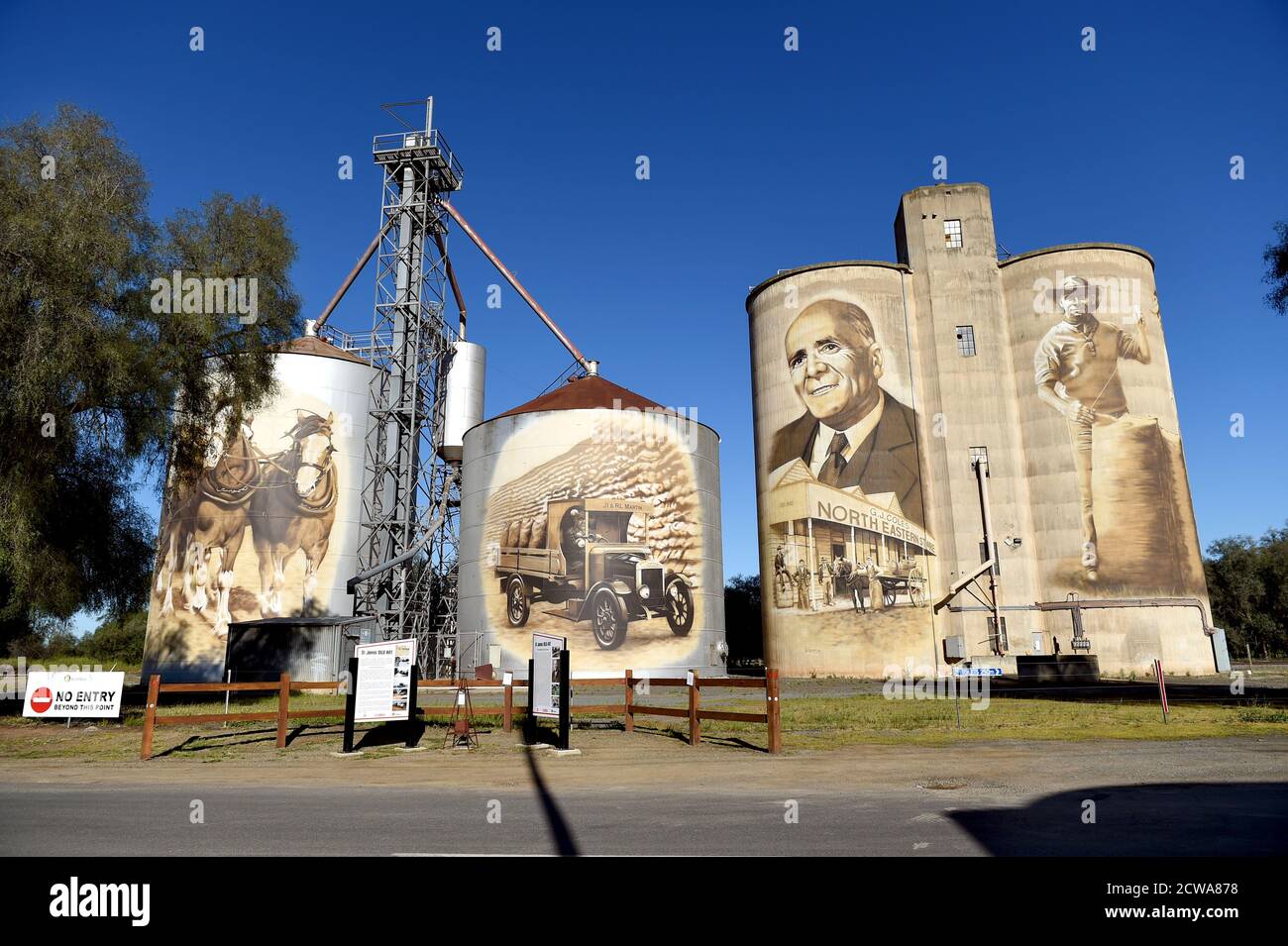 St james silo art -Fotos und -Bildmaterial in hoher Auflösung – Alamy
