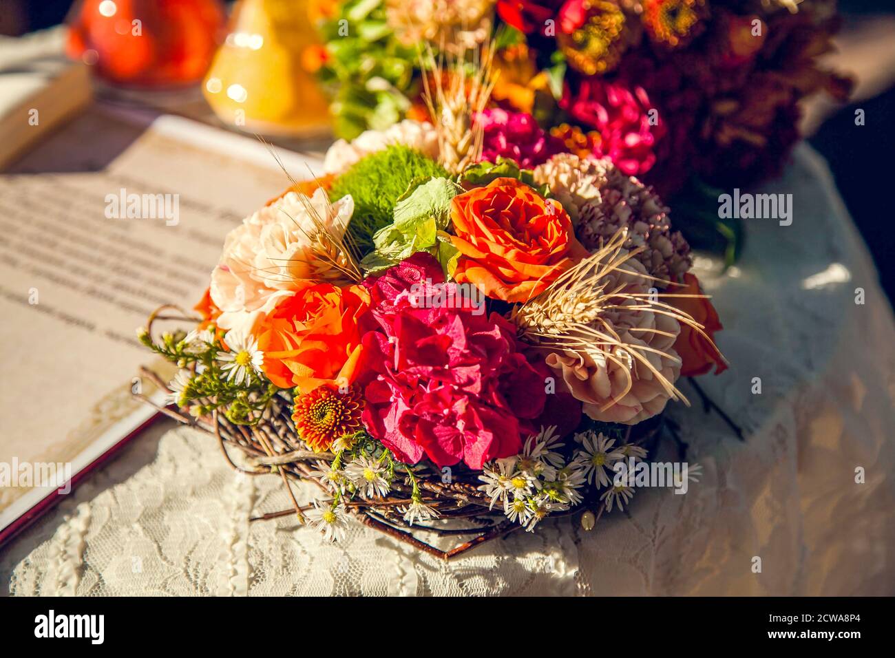 Brautstrauß im Herbst Thema. Stockfoto