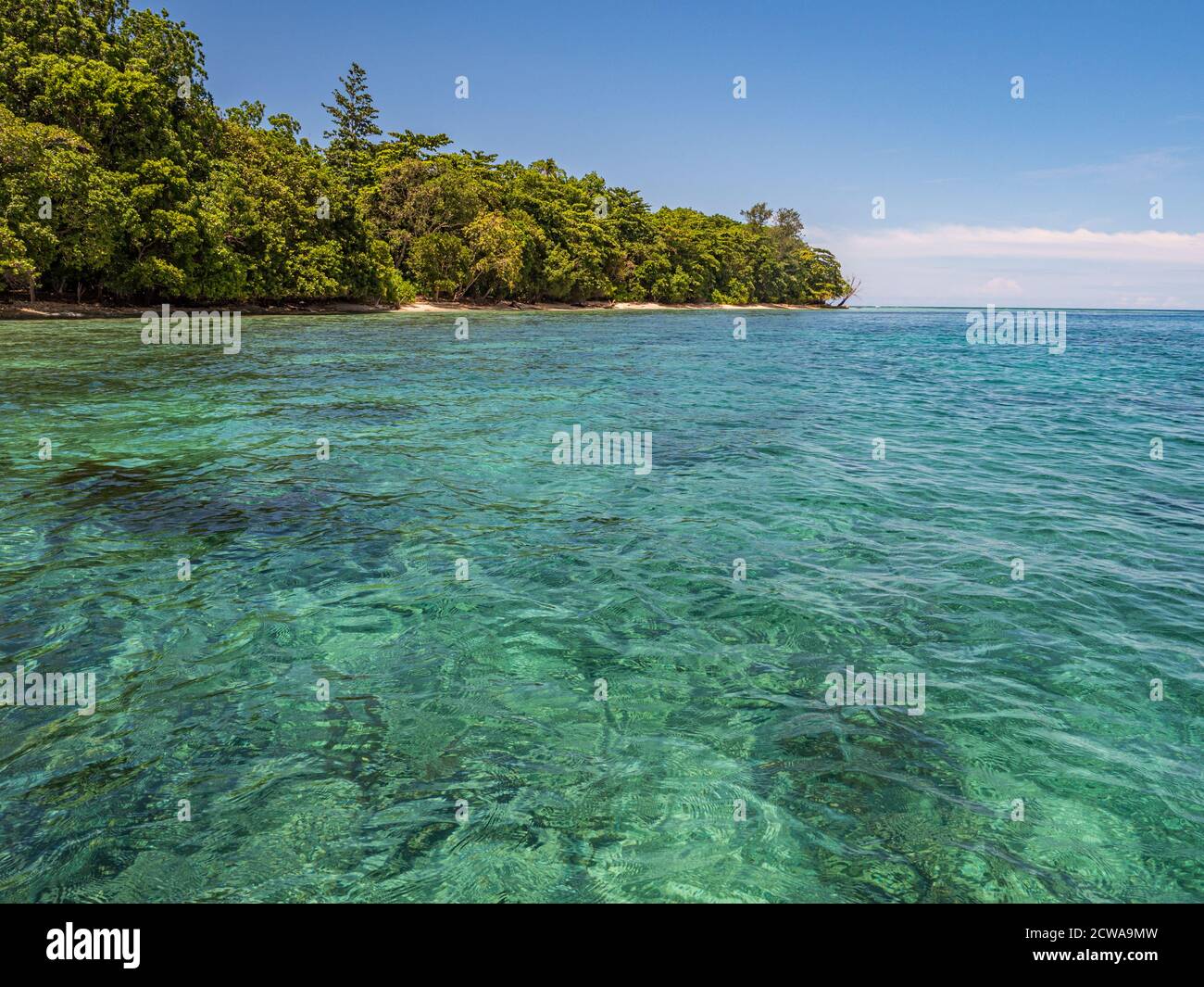 Blick auf die Insel, eine der sieben Inseln, in der Nähe der Insel Seram, Maluku, eine Gruppe von Inseln im östlichen Teil des Malaiischen Archipels, die ist Stockfoto