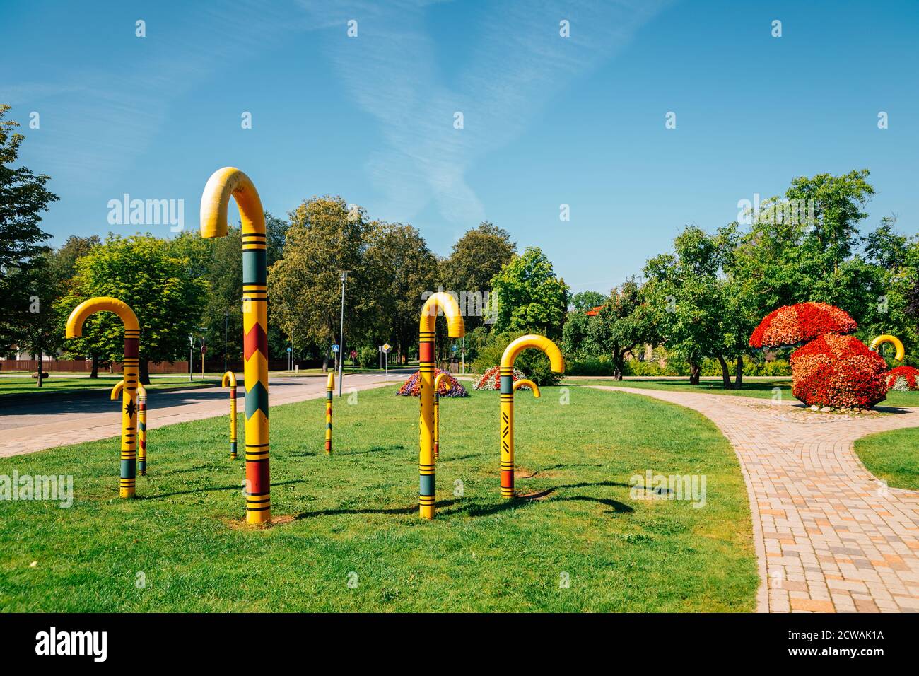 Sigulda, Lettland - 12. August 2019 : Sommer im Spieku Park Stockfoto