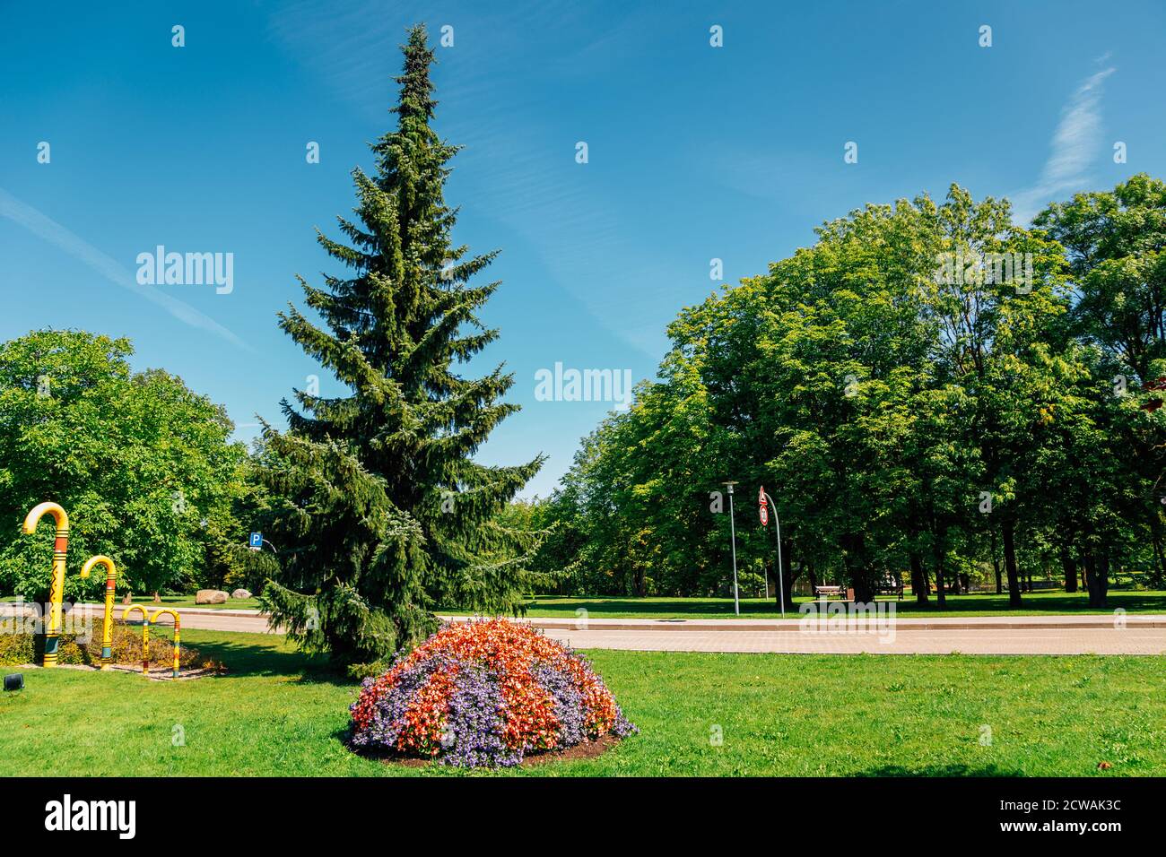 Sigulda, Lettland - 12. August 2019 : Sommer im Spieku Park Stockfoto