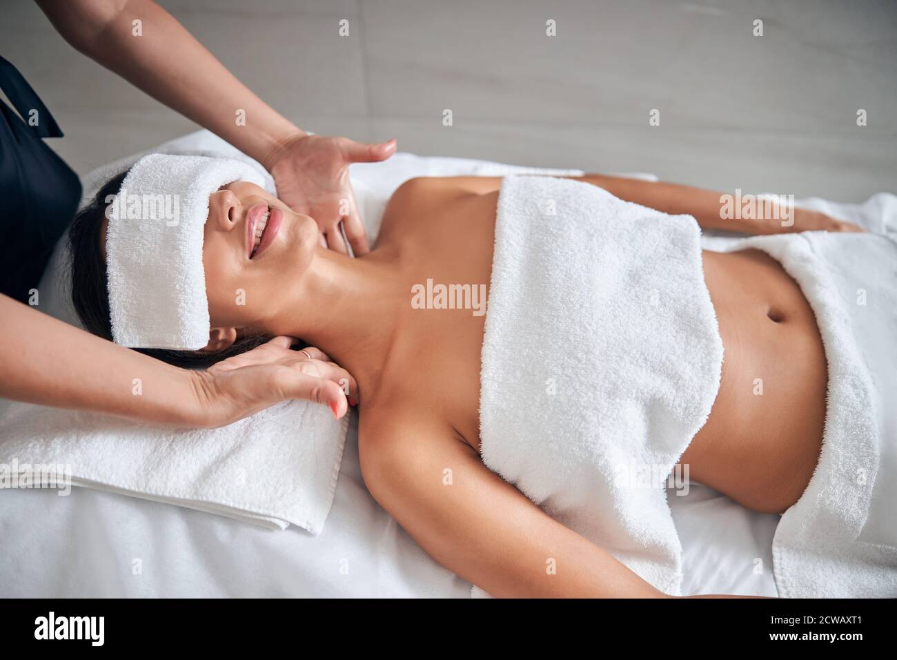 Wunderschöne Lesbische Massage Wunderschöne Lesbische Massage