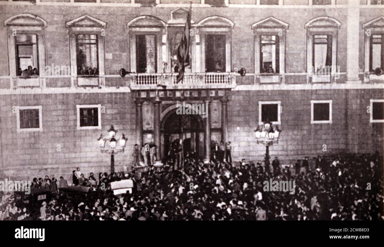 Proklamation der katalanischen Republik im Jahr 1931 durch Francesc Macia, erster Präsident der restaurierten Generalitat von Katalonien (1931-1933). Stockfoto