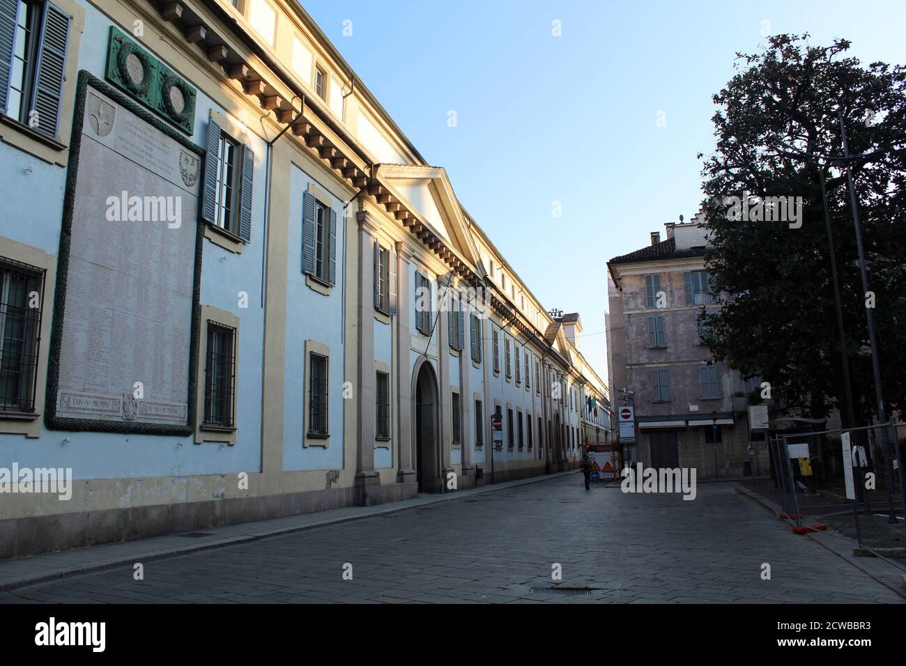 Universität geschlossen in der Quarantäne Stadt Pavia, Lombardei, Italien während der Corona (COVID-19 ) Virus Pandemie März 2020. Pavia hat eine Bevölkerung von rund 73,000 Einwohnern und wurde ab Februar in Lockdown gebracht. Stockfoto