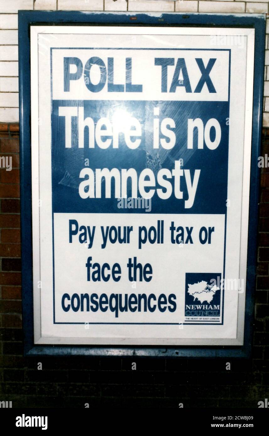 Fotos, die während der Umfragesteuerunruhen aufgenommen wurden. Die Poll Tax Riots waren eine Reihe von Unruhen in britischen Städten während der Proteste gegen die von Premierminister Margaret Thatcher eingeführte Gemeinschaftsgebühr (Umfragesteuer). Stockfoto