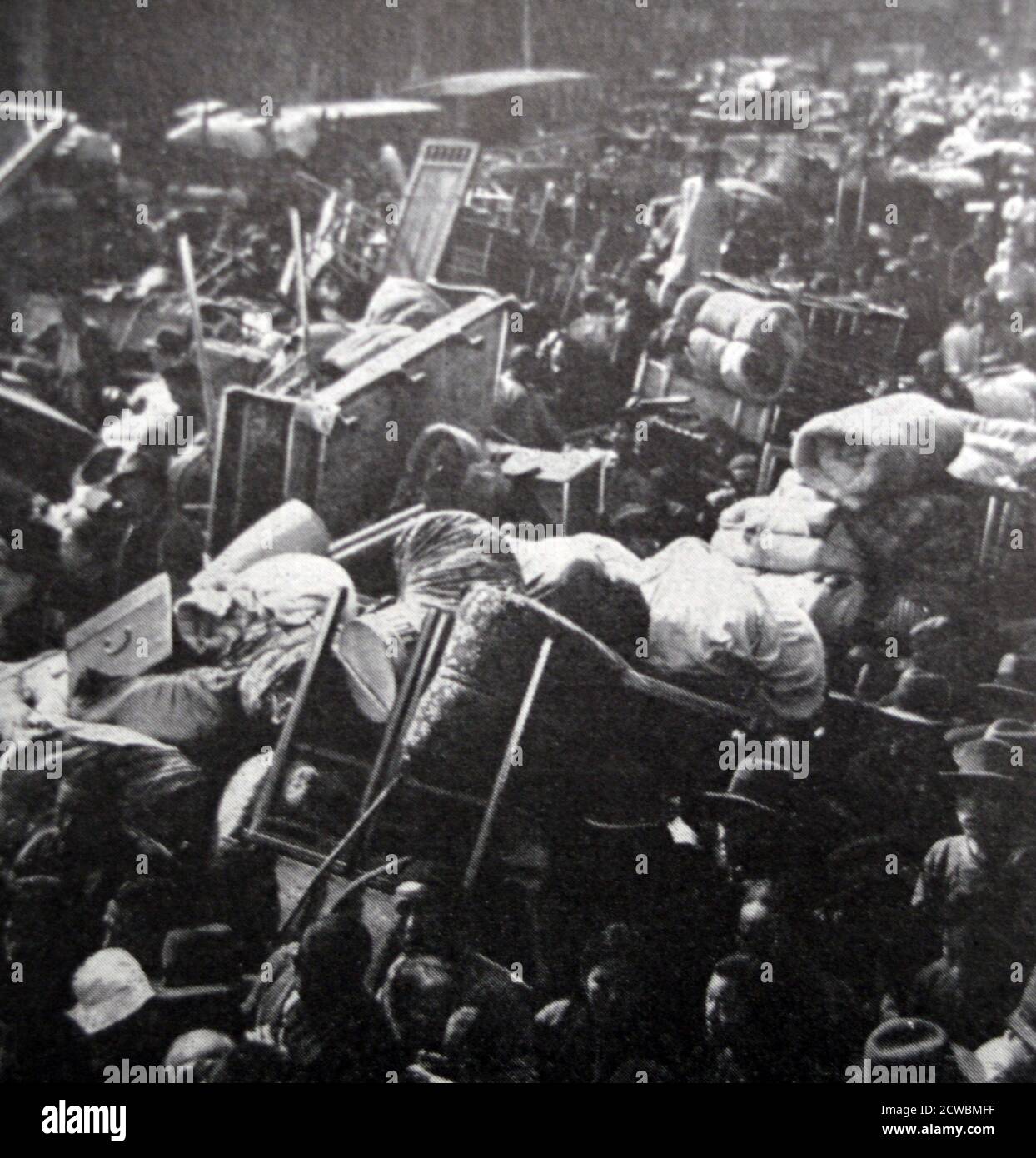 Schwarz-Weiß-Fotografie des Zweiten Chinesisch-Japanischen Krieges (1937-1945); südchinesische Stadt Nantao in Ruinen nach einem japanischen Bombardement. Stockfoto