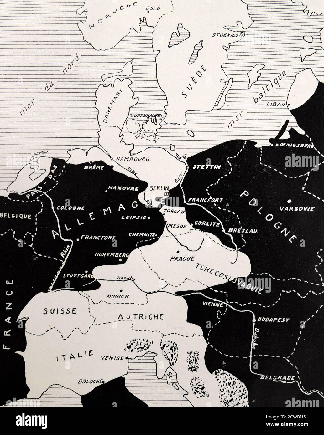 Schwarz-Weiß-Foto des Zweiten Weltkriegs (1939-1945) zeigt eine Karte von Deutschland Ende April 1945; die Alliierten haben die deutsche Armee in zwei Teile zerschnitten und weiter vorrücken, um den Sieg zu sichern. Stockfoto