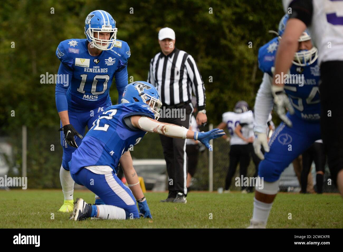 27.09.2020 - SAFV Swiss Cup 2020 - Zürich Renegades vs Basel Gladiators - Renegades' Kicker Chris Zieger versucht ein Extra Punkt Stockfoto