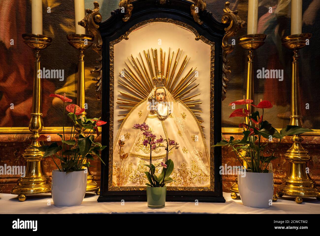 Bild der Maria mit Kind in der barocken Karlskirche in Wien, Österreich, Europa Maria und Kind Bild, Karlskirche, Wien, Österreich, Europa Stockfoto