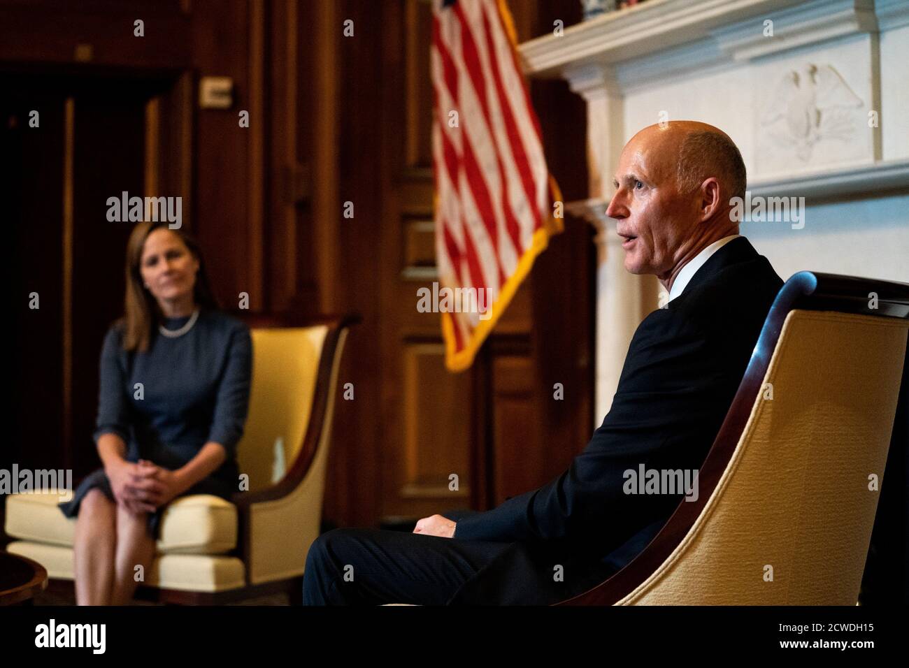 Washington, Vereinigte Staaten Von Amerika. September 2020. US-Senator Rick Scott (Republikaner von Florida), spricht während eines Treffens mit Richterin Amy Coney Barret, Präsident Donald Trumps Kandidatin für den Obersten Gerichtshof, am 29. September 2020 im Kapitolgebäude der Vereinigten Staaten in Washington DC.Quelle: Anna Moneymaker/Pool via CNP Quelle: dpa/Alamy Live News Stockfoto