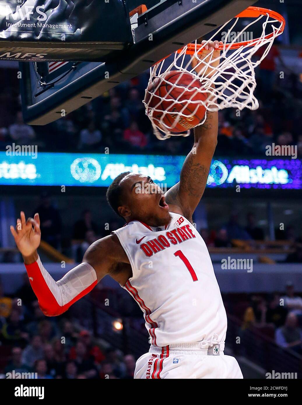Ohio State Buckeyes vorwärts Deshaun Thomas dunks gegen ...