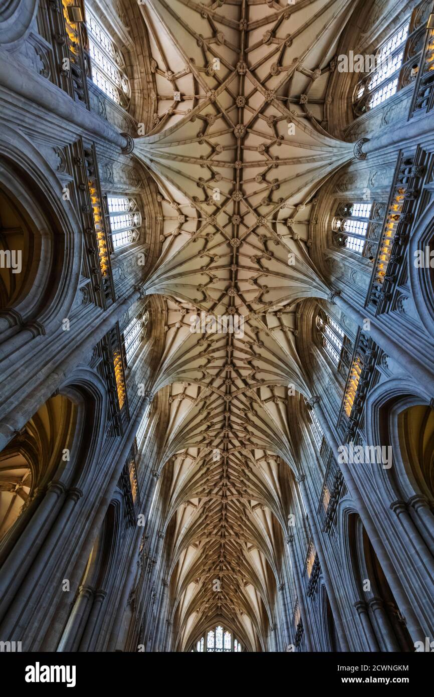 England, Hampshire, Winchester, Winchester Cathedral, Innenansicht Stockfoto