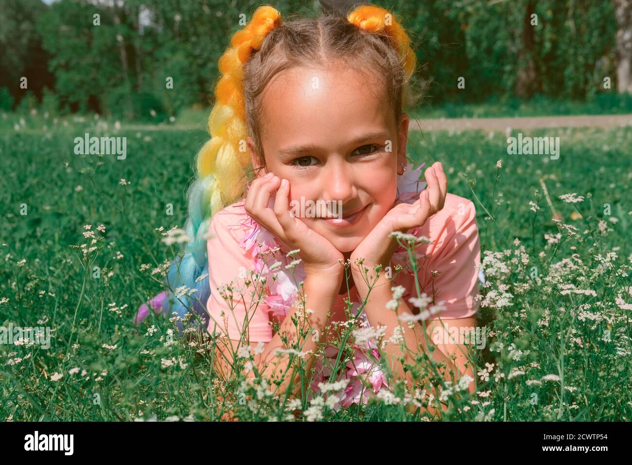 Kanekalon Zopfe Stockfotos Und Bilder Kaufen Alamy