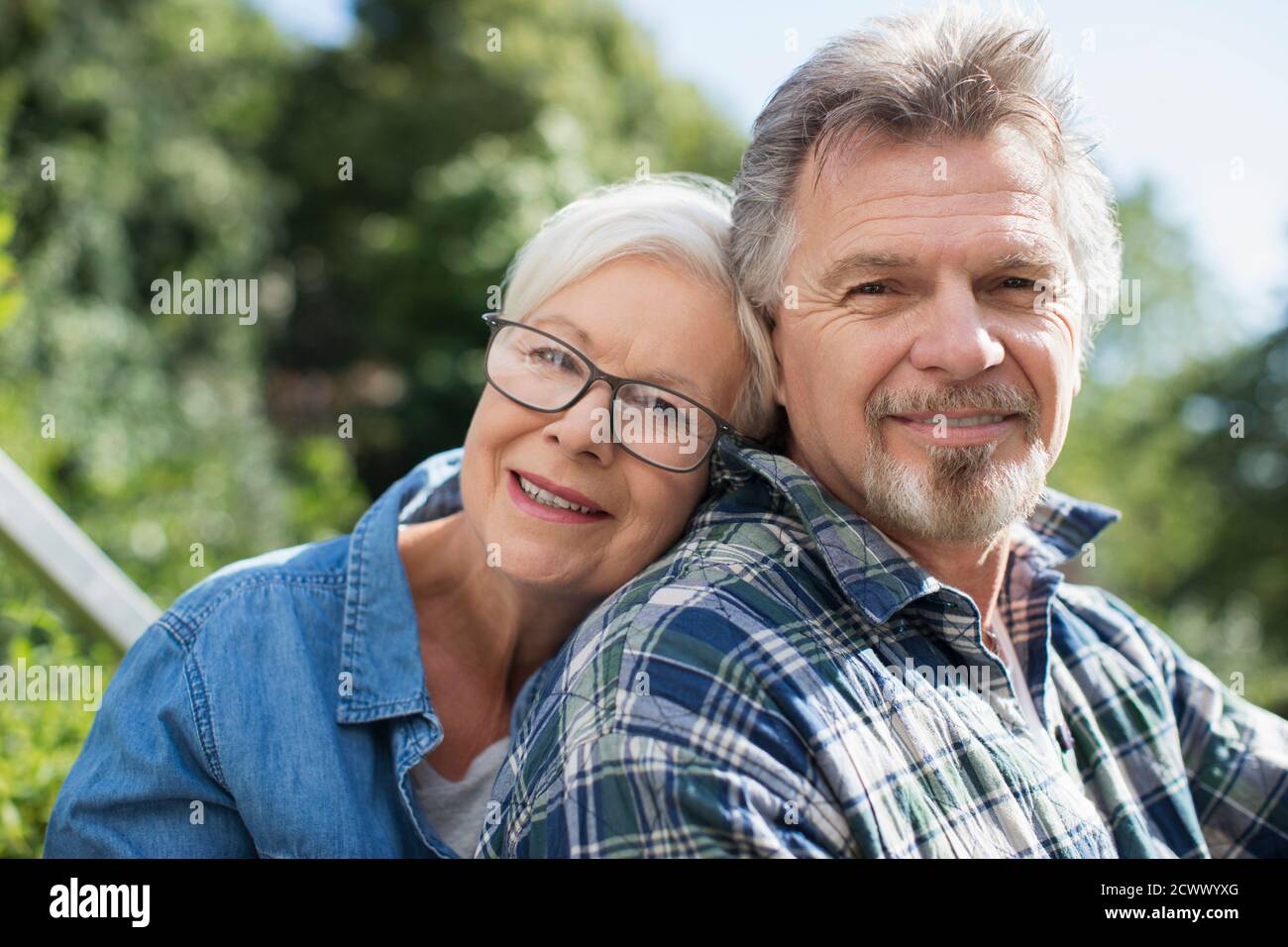 Portrait glücklich liebevolle Senioren-Paar Stockfoto