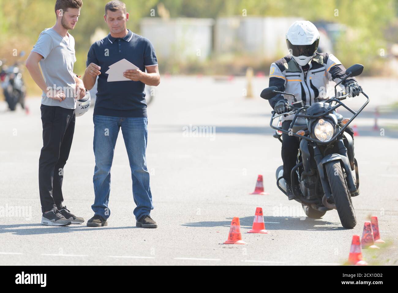Motorrad-Trainingskurs läuft Stockfoto