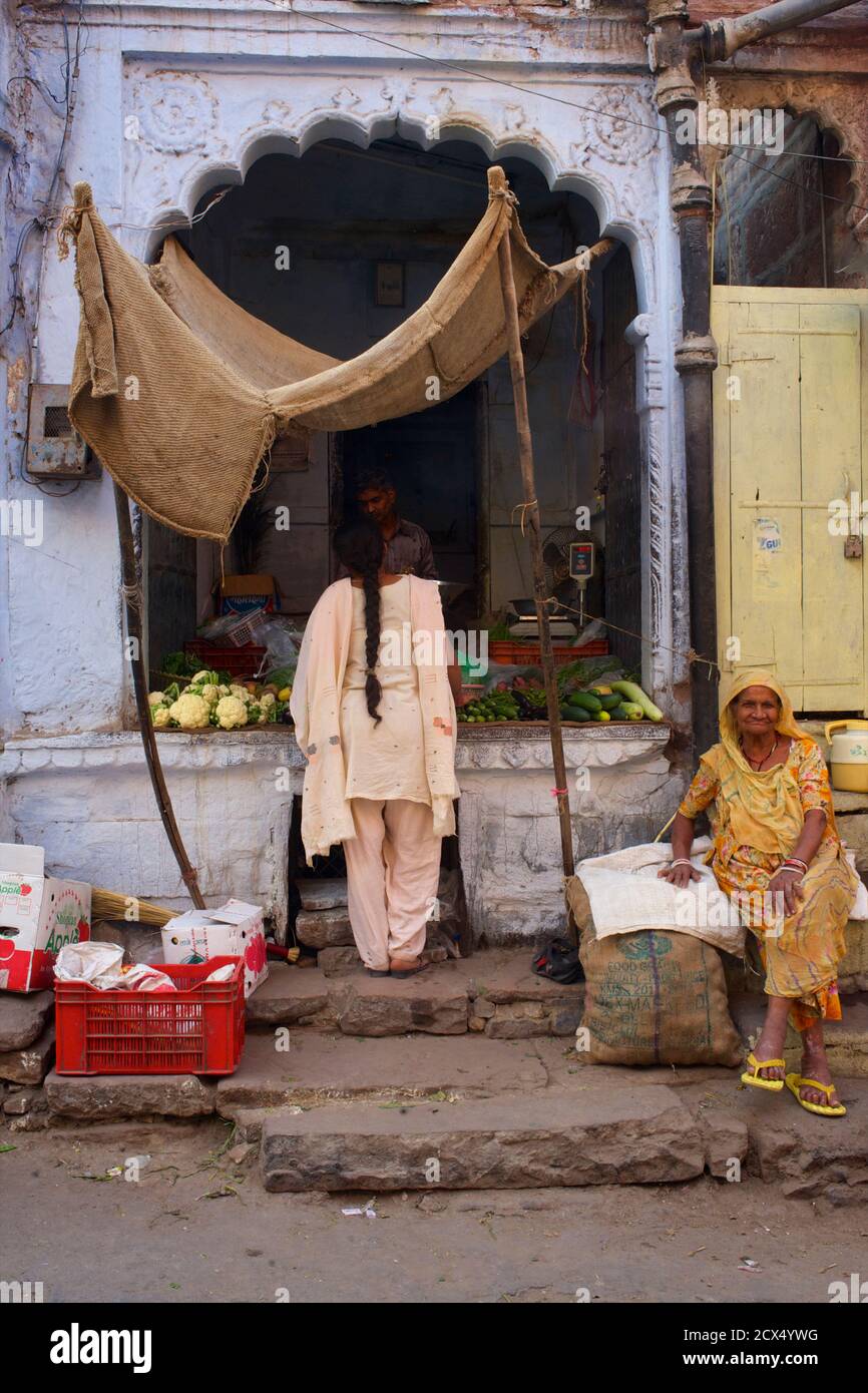 Grüne Nachbarschaft Lebensmittelhändler, Jodhpur, Rajasthan, Indien Stockfoto