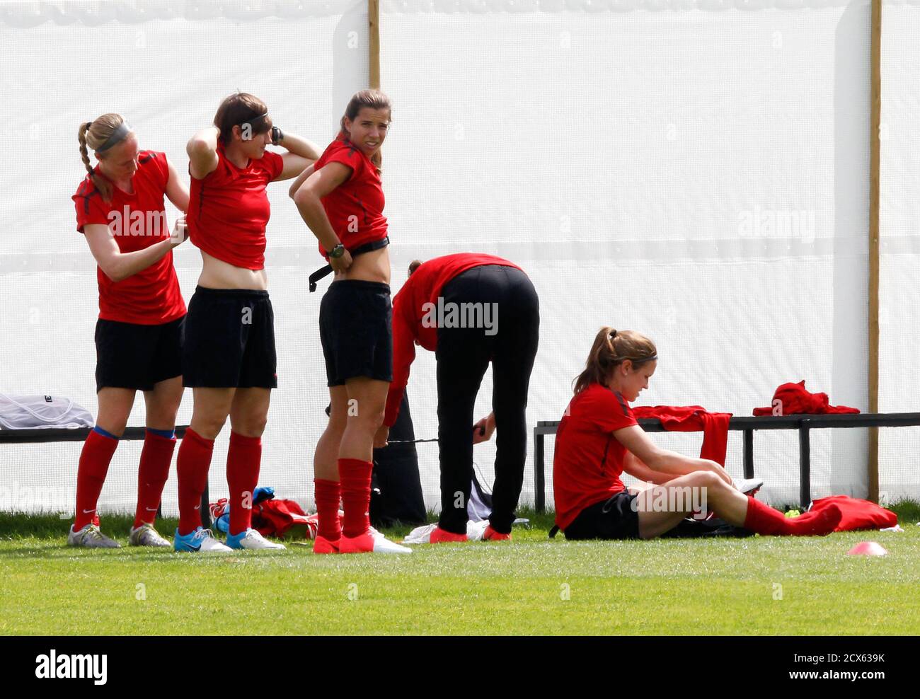Olympischer Fussball Der Frauen Stockfotos Und Bilder Kaufen Alamy