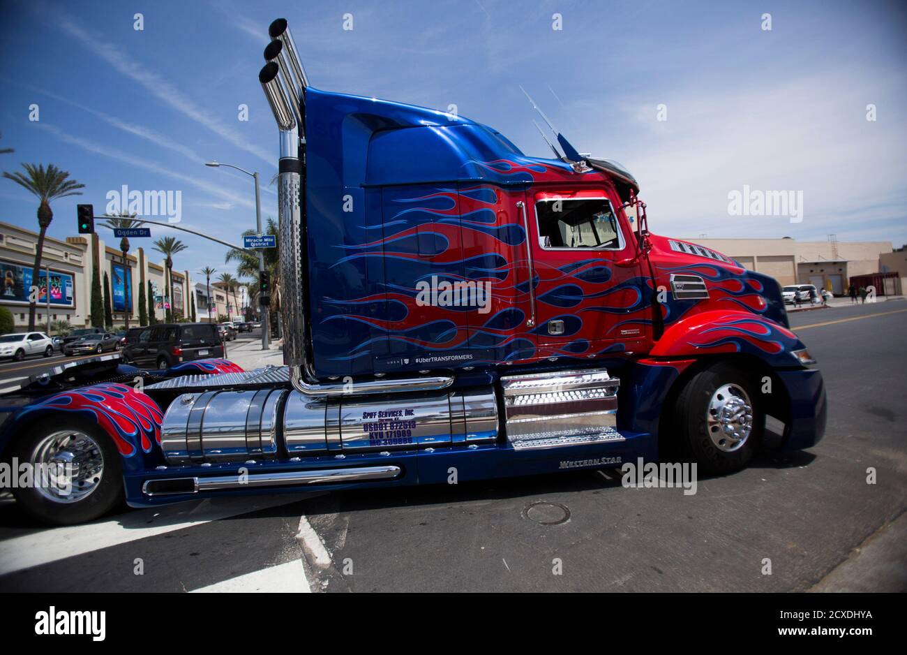 Optimus Prime Lkw