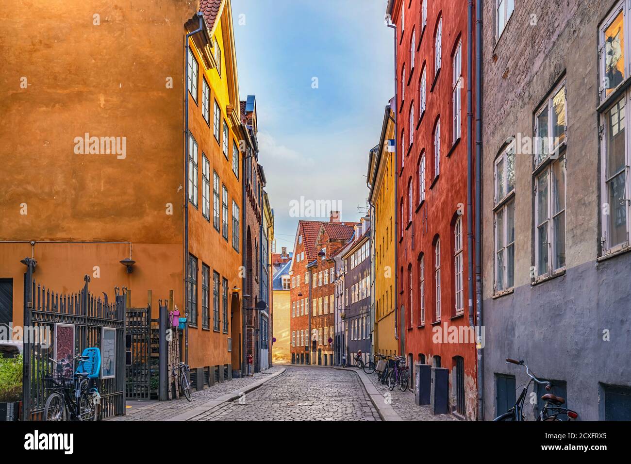 Kopenhagen Dänemark, Skyline der Stadt von bunten Haus in Magstreet Stockfoto