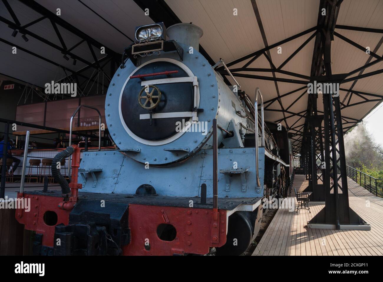 Skukuza, Kruger National Park, Südafrika Sept 26 2020: 3638 Kruger Station Train Restaurant ist ein neues Angebot im Skukuza Restcamp. Stockfoto