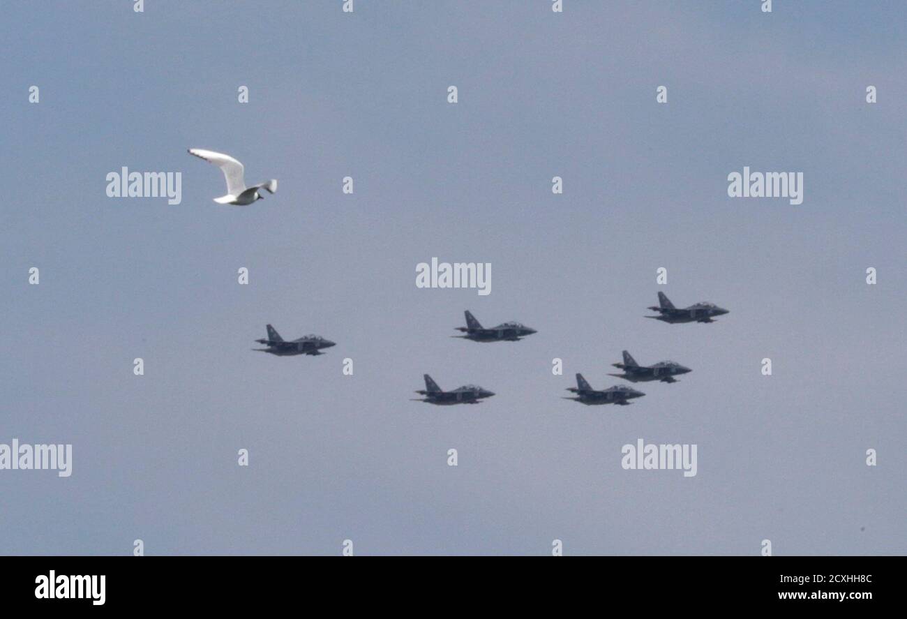 Yakovlev yak flugzeuge Fotos und Bildmaterial in hoher Auflösung Alamy