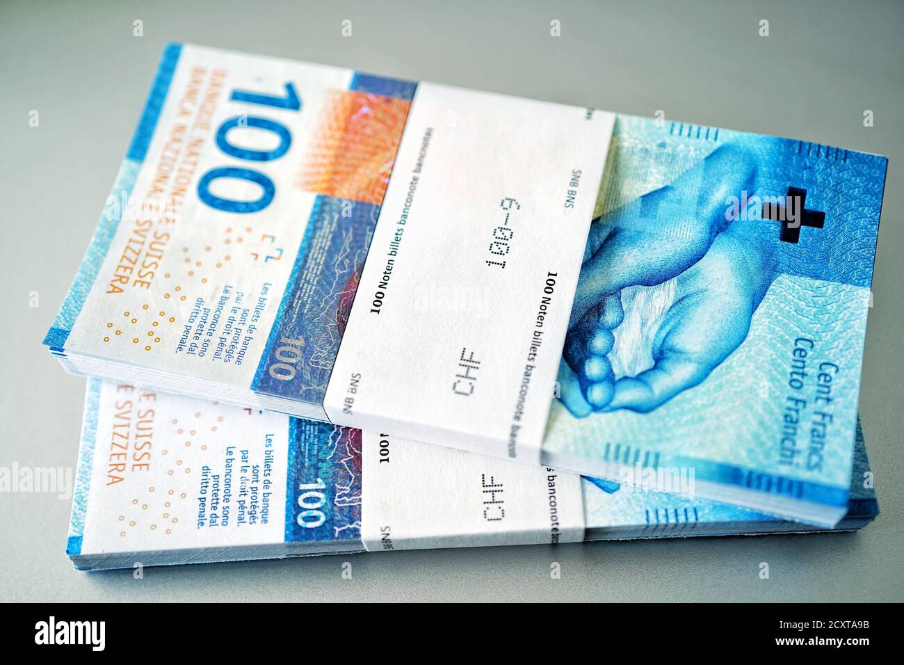 SCHWEIZER FRANKEN - CHF - Geld der Schweiz - Schweizer Währung Stockfoto