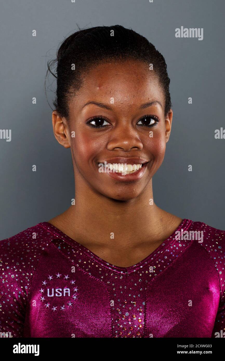 Olympic Gymnast Gabby Douglas Poses Stockfotos Und Bilder Kaufen Alamy