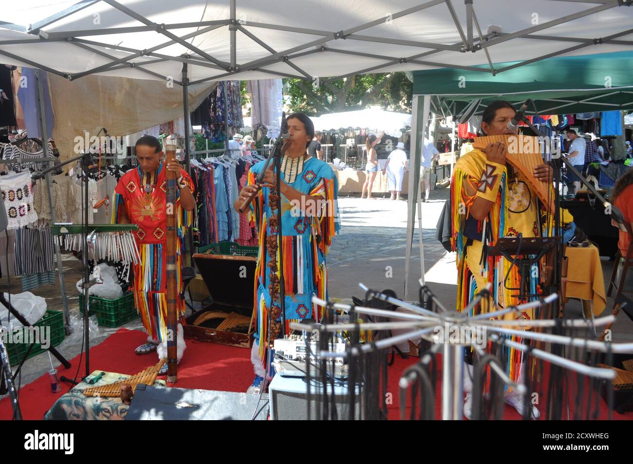 Amerika Red Indian Trio in Puerto Pollensa Markt Stockfoto